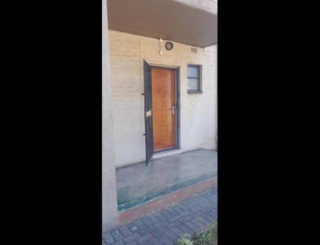 2 BEDROOM APARTMENT FOR SALE IN FLEURHOF